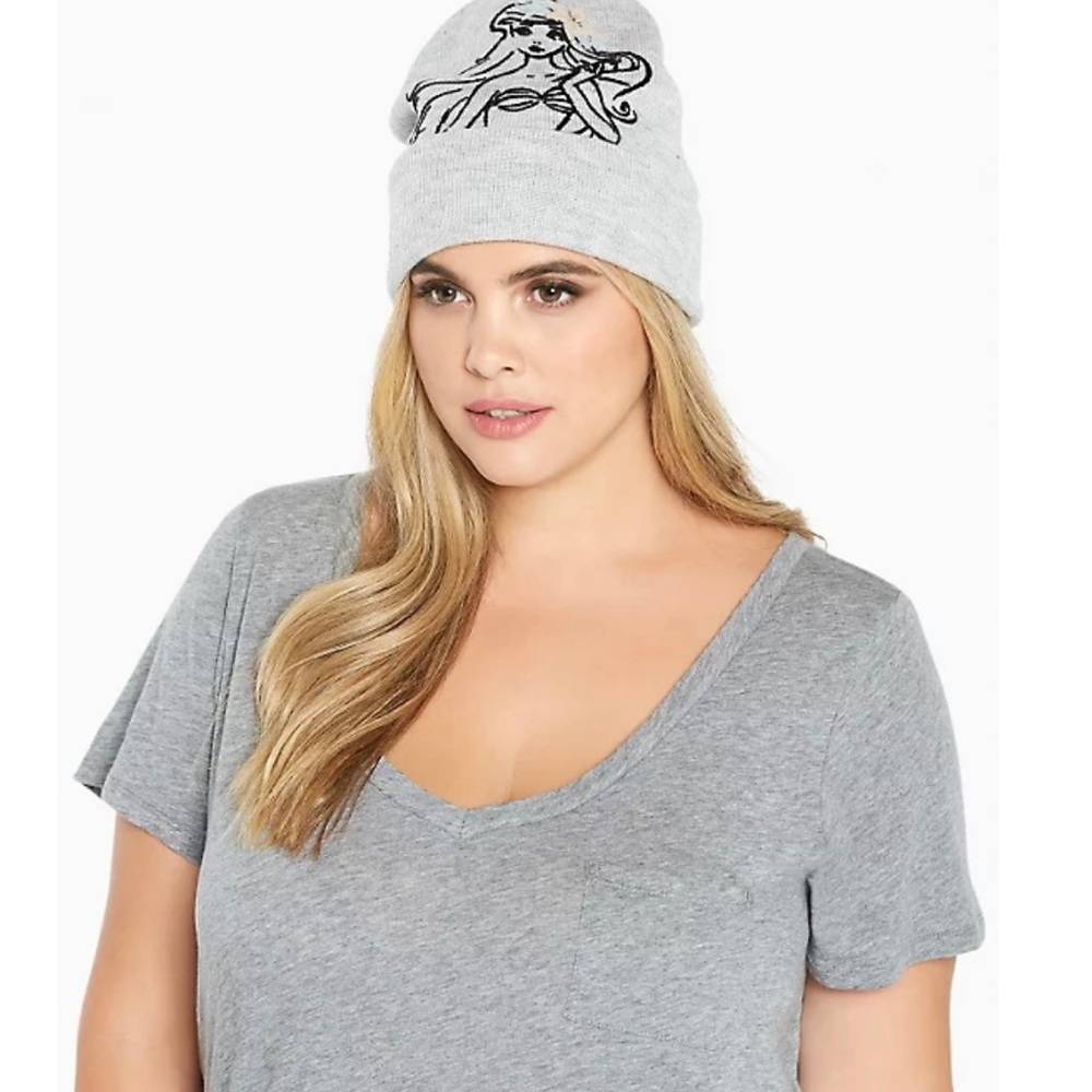 ARIEL EMBROIDERED BEANIE
